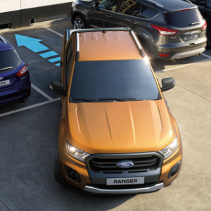 Xvision (SCC)* Zadnji parkirni senzorji, 4 kosi mat črne barve